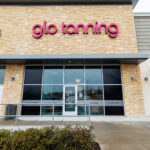 Front entrance of Glo Tanning of the Prosper location.